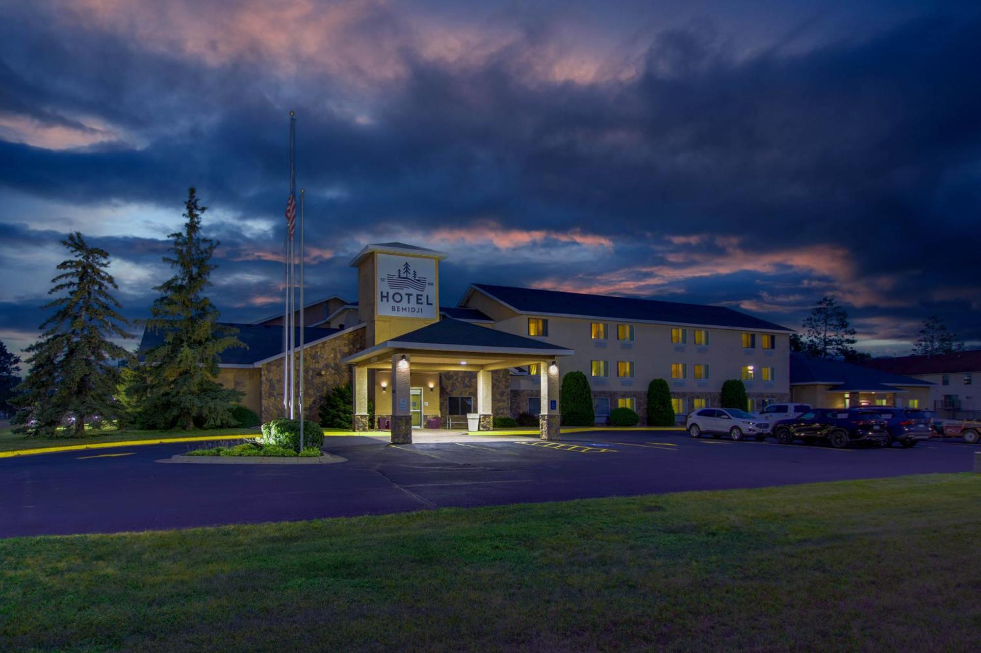 Hotel Bemidji Dış mekan fotoğraf